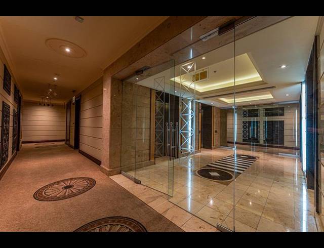 3 BEDROOM APARTMENT FOR SALE IN SANDOWN